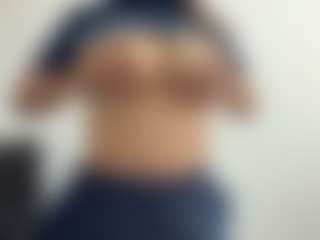 Lunabum's Live Sex Cam Show
