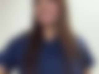 Live cam show with Lunabum - Athletic Brown Eyes on SpunkLive