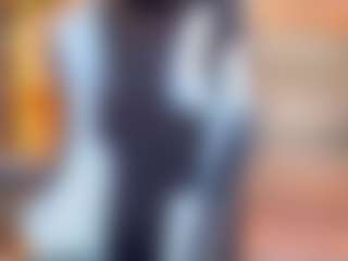 Live cam show with Naomi-Tp - Massage on Milfs Live