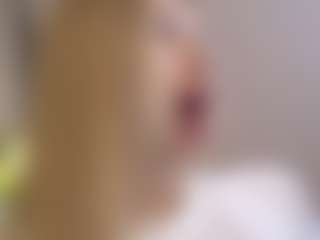 Live cam show with Spring-Day - Sweet on Mixed Magazine Live