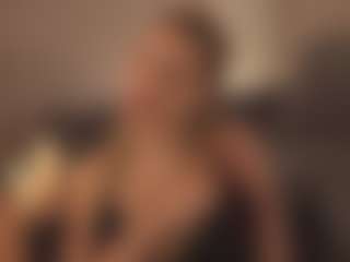 Live cam show with Spring-Day - Sweet on Milfs Live