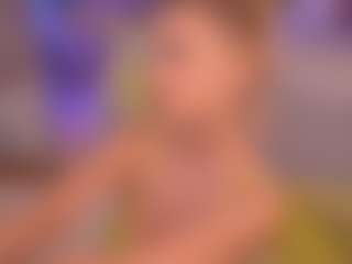 Live cam show with Spring-Day - Raven Hair on Gym Cam Girls