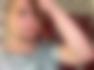 AlisMoona's Live Sex Cam Show