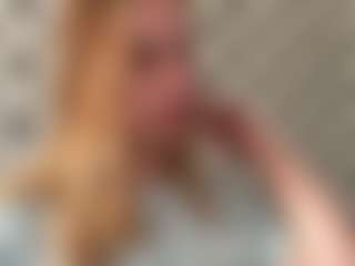 AlisMoona's Live Sex Cam Show