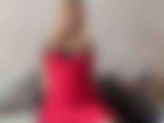 Live cam show with AlisMoona - Stockings on Camming Site