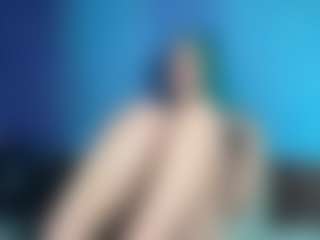 Live cam show with AlisMoona - School on slutload