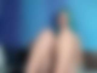 Live cam show with AlisMoona - Stockings on TeamSkeetLive