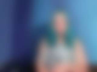 AlisMoona's Live Sex Cam Show