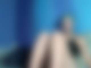 Live cam show with AlisMoona - School on livesuperchat.net