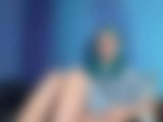 Live cam show with AlisMoona - Spanks on Ass Tok