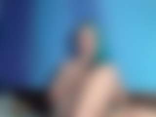AlisMoona's Live Sex Cam Show