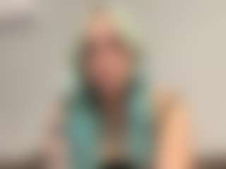 AlisMoona's Live Sex Cam Show