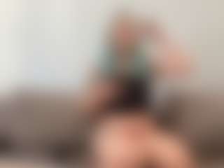 AlisMoona's Live Sex Cam Show