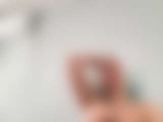 Live cam show with AlisMoona - Stockings on xxxlivecams.org