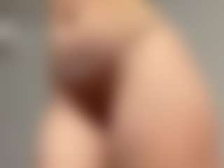 Live cam show with AlisMoona - Suck on Hubzter Live