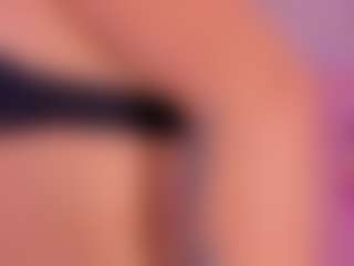 Emily Black's Live Sex Cam Show