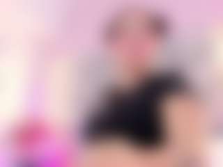 Emily Black's Live Sex Cam Show