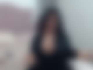 Live cam show with Jade-Zayn - Middle Aged on mypornchat.com