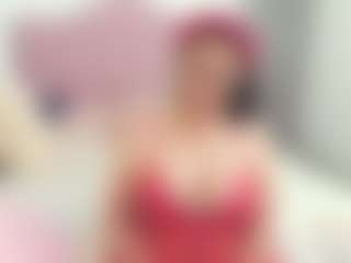Jade-Zayn MILF webcam performer live streaming