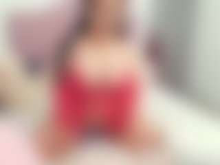 Live cam show with Jade-Zayn - Striptease MILF on xfollow cams