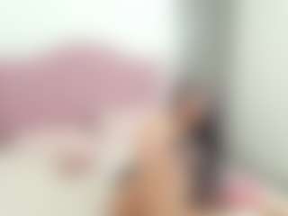 Live cam show with Jade-Zayn - Public on Gym Cam Girls