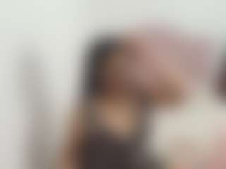 Jade-Zayn MILF webcam performer live streaming