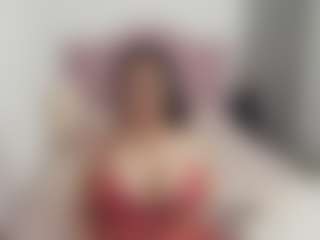 Jade-Zayn MILF webcam performer live streaming