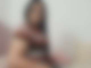Jade-Zayn MILF webcam performer live streaming