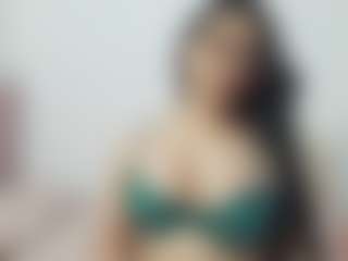 Live cam show with Jade-Zayn - Amateur Curvy on milfzrlive.com