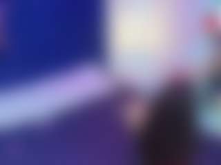 Live cam show with Milu-balmer - Nipple Piercings on sexytreat.net