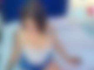 Live cam show with Milu-balmer - Twerk on Camsoda