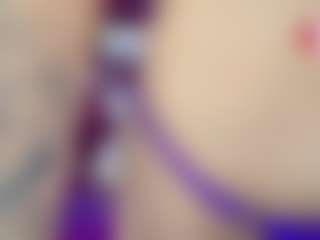 Live cam show with Milu-balmer - Skinny Teen (18+) on chickslive.net