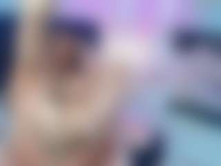 Live cam show with Milu-balmer - Shaved Pussy on xDating