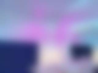 Live cam show with Milu-balmer - Nipple Piercings on googirlz