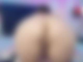 Live cam show with Milu-balmer - Smoking on Pornisteam.com