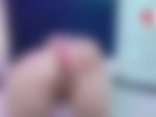 Live cam show with Milu-balmer - Teen (18+) on Camsoda