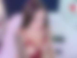 Show de cam en vivo con Milu-balmer - Butt Plug en Camsoda