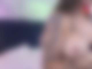 Live cam show with Milu-balmer - Spank Brown Hair on CamClone