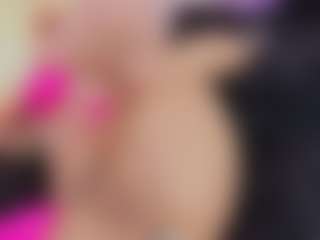 roxanrox's Live Sex Cam Show