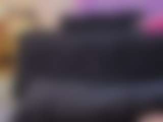 roxanrox's Live Sex Cam Show