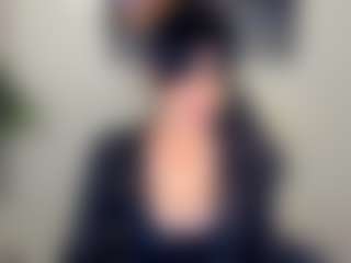Live cam show with Sara - Body Massage on live18s.com