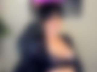 Live cam show with Sara - Normal on crypto-cams