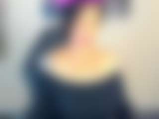 Live cam show with Sara - Moaning on fuklive.com
