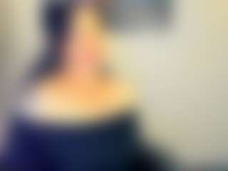 Live cam show with Sara - Granny on studioflirtlive.com