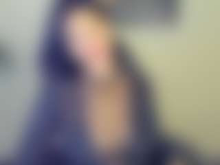 Live cam show with Sara - Mature on CamClone