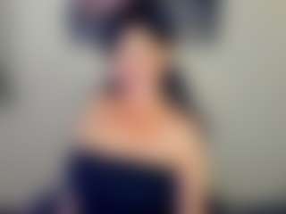 Live cam show with Sara - Femdom on dropp.cam