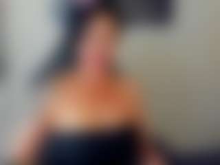 Live cam show with Sara - Bdsm MILF on Fling VIP Chat