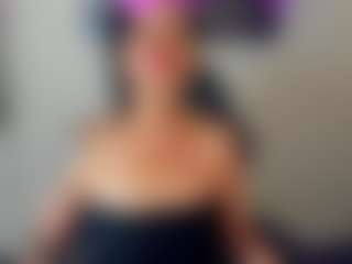 Live cam show with Sara - Roleplay on Fling VIP Chat