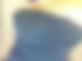 Live cam show with Sara - Bdsm MILF on makecum.org