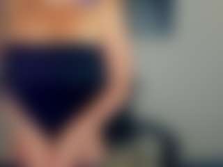 Live cam show with Sara - Amateur on Mixed Magazine Live